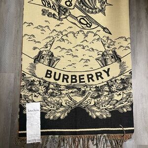 Burberry Black and Cream Scarf